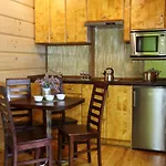 For 4 People With Garden View * Łapsze Niżne