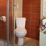 For 4 People With Garden View Apartment Łapsze Niżne